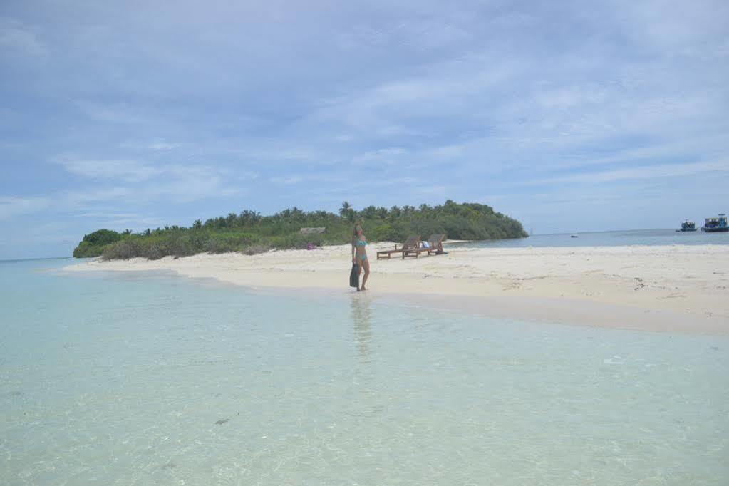 Tropical Village Fehendhoo Exterior foto